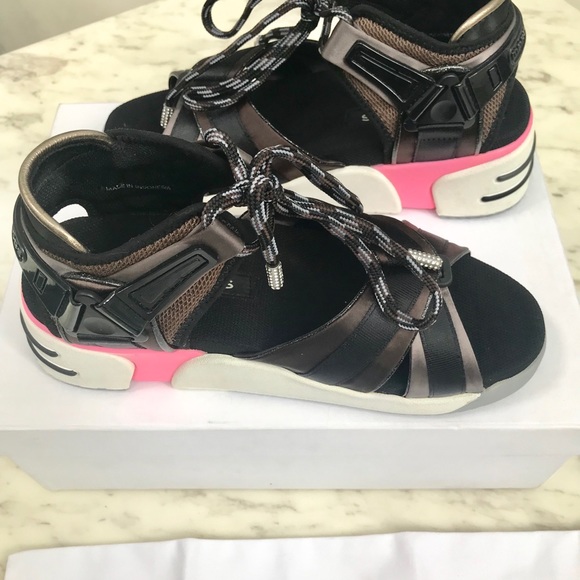 Marc Jacobs Somewhere sandal - Picture 8 of 13